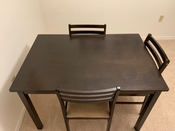 Table set with chairs_03.jpg