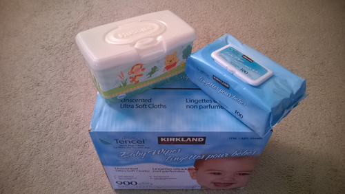 婴儿湿巾、湿巾盒.jpg
