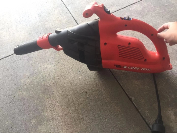 Leaf Blower 扫叶子的和吸叶子的，有线，25CAD